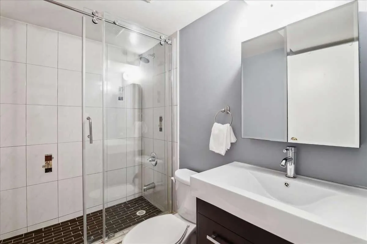 Apartment Home Away From Home Mississauga